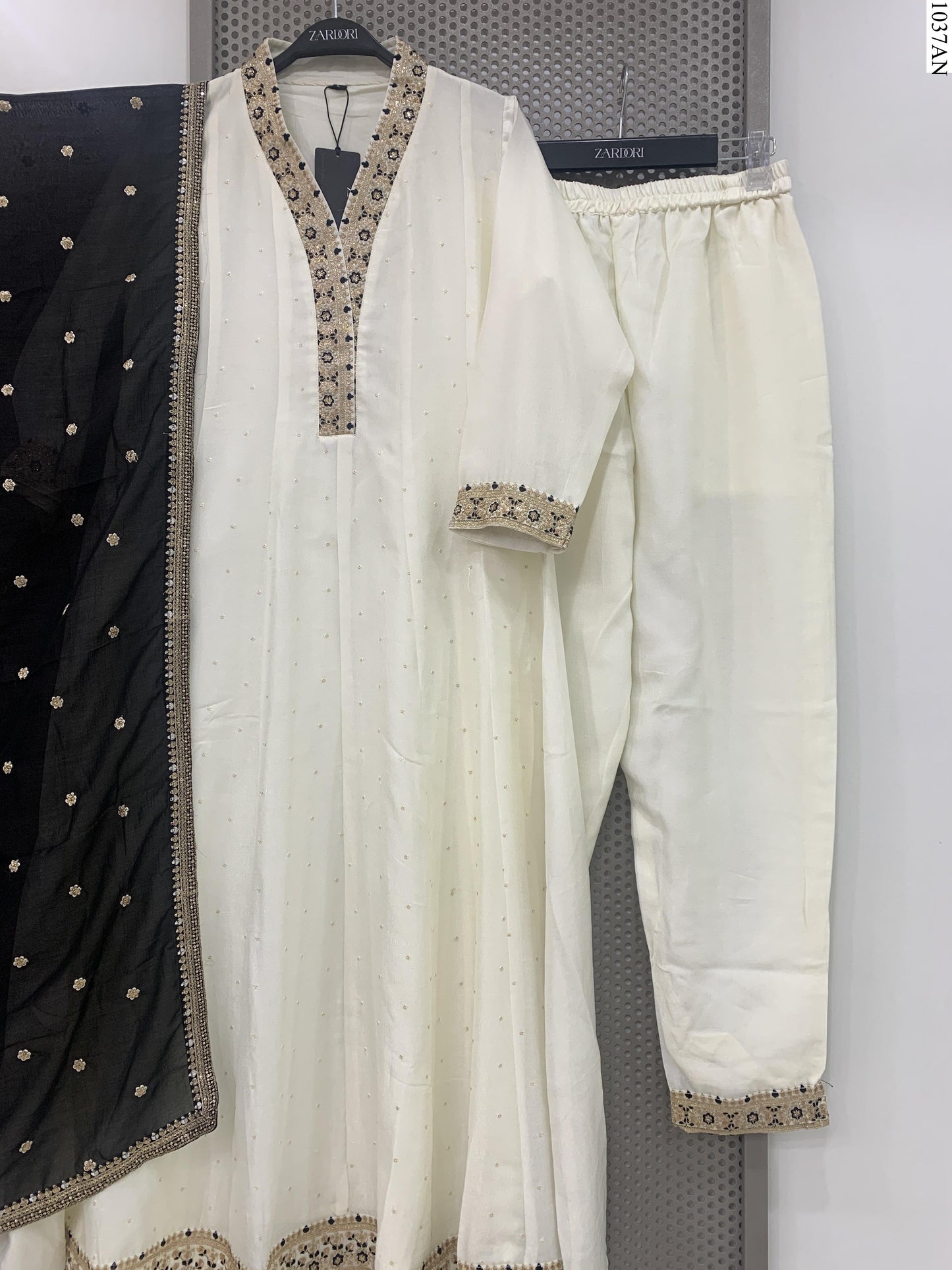 Anarkali - N904 YM OW