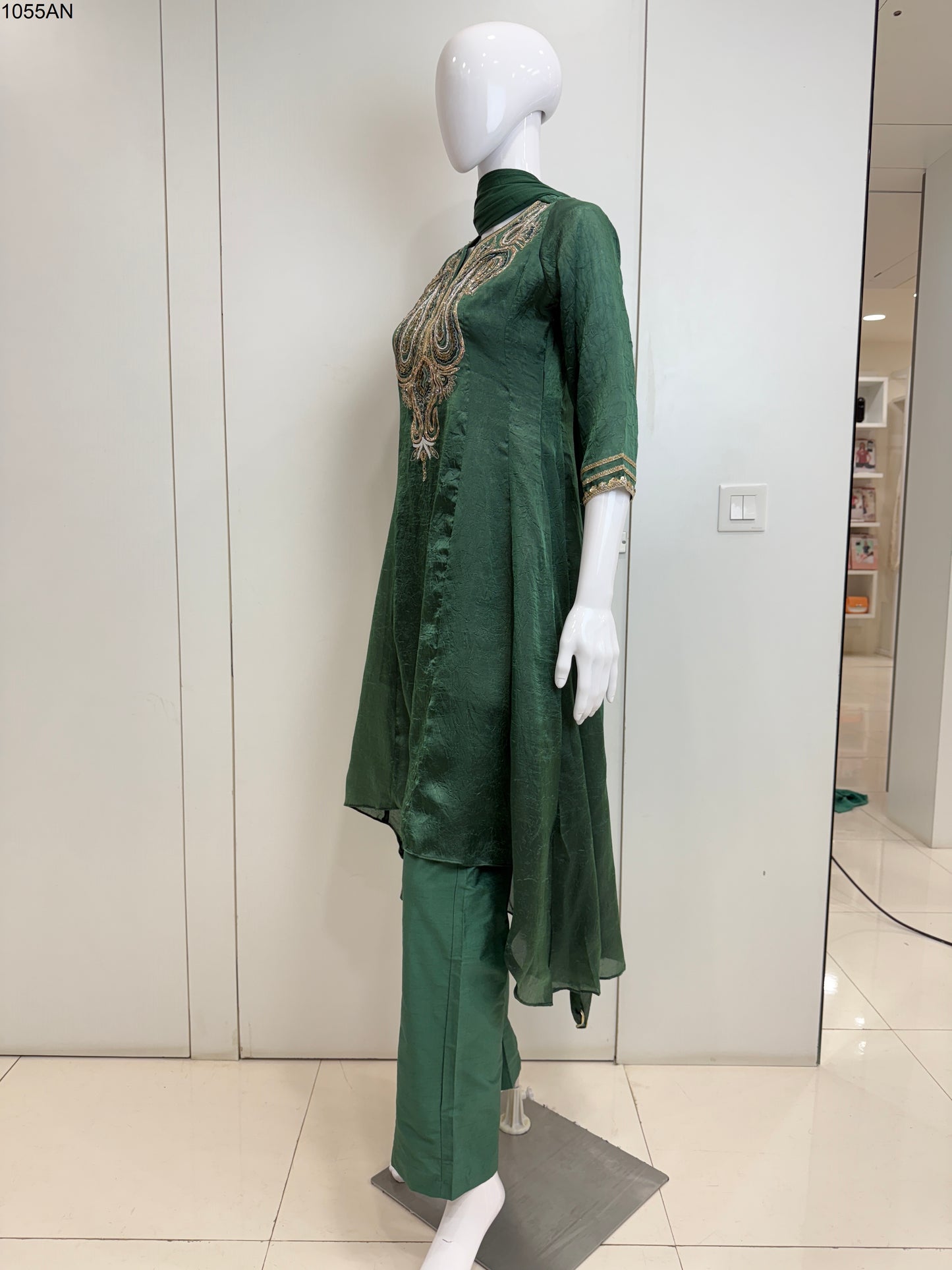 Anarkali SUit - 1011104 GA G