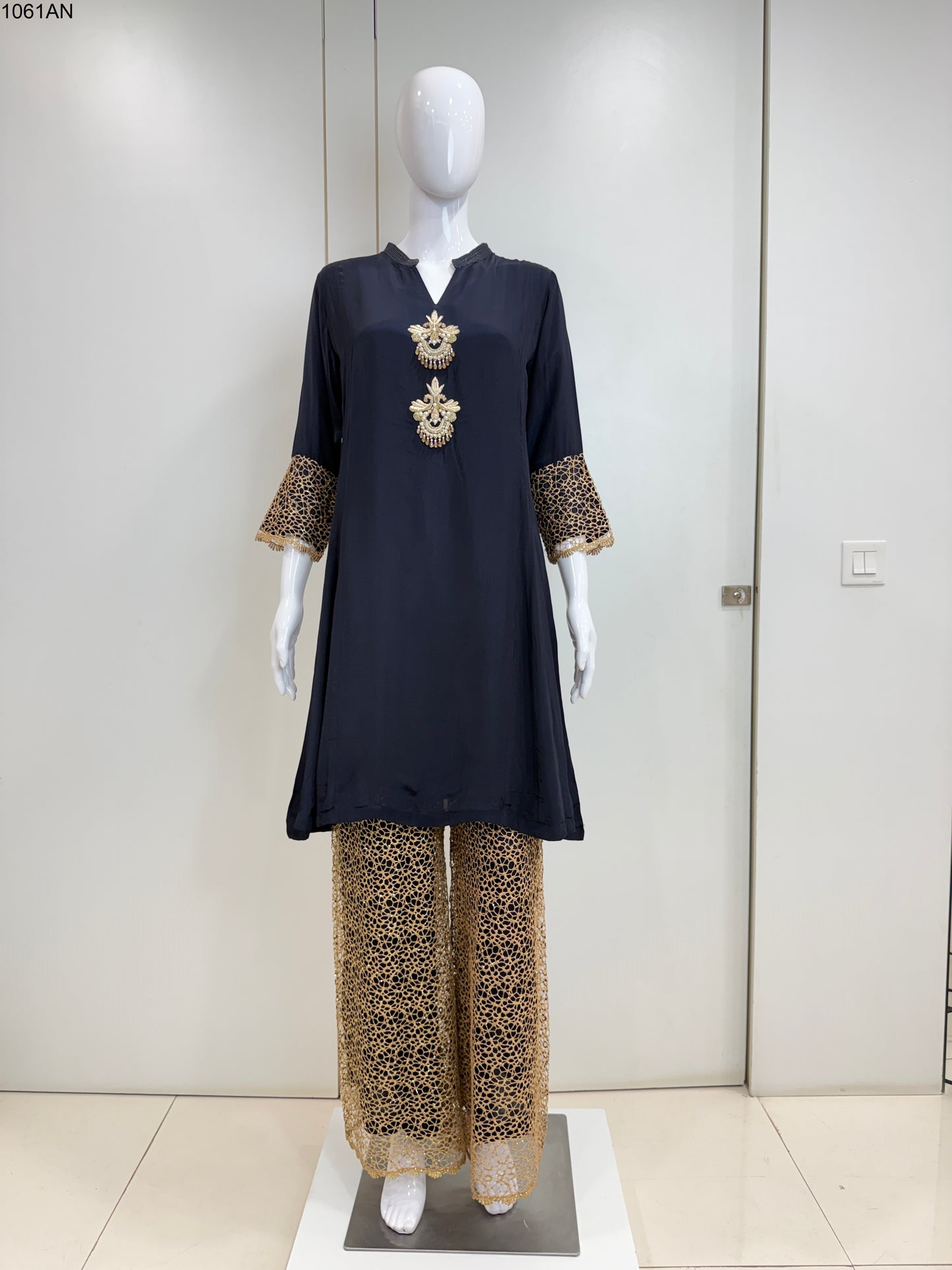 Anarkali - A326 AB NV 8