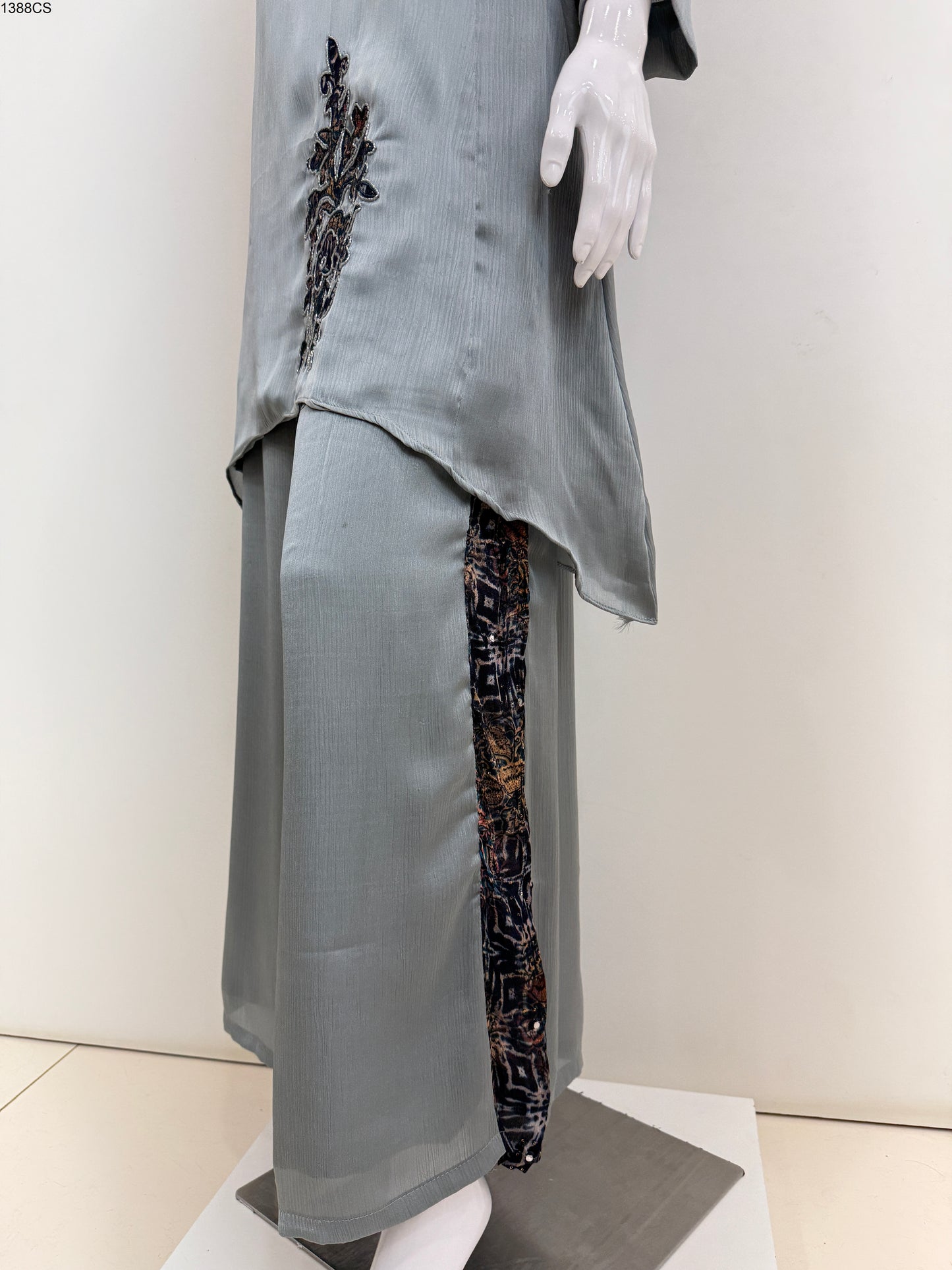 Coord Set - 8557 RB GY