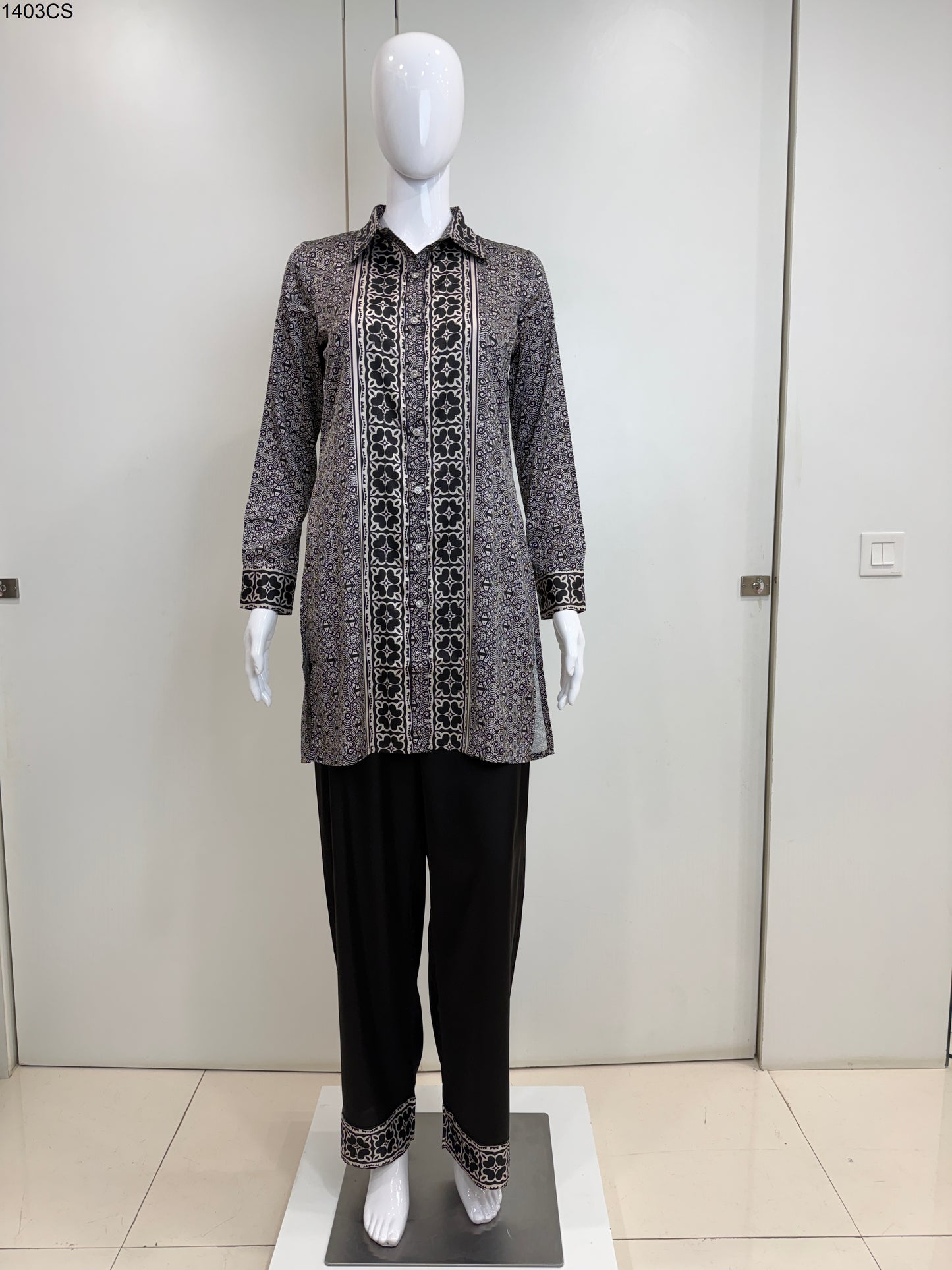 Coord Set - KW2422 ES BK