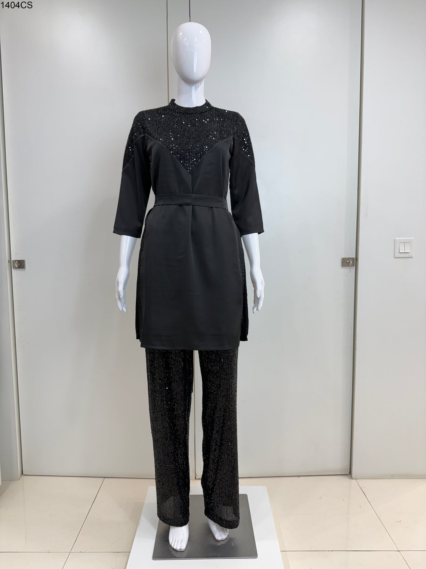 Coord Set - DW2525 ES BK