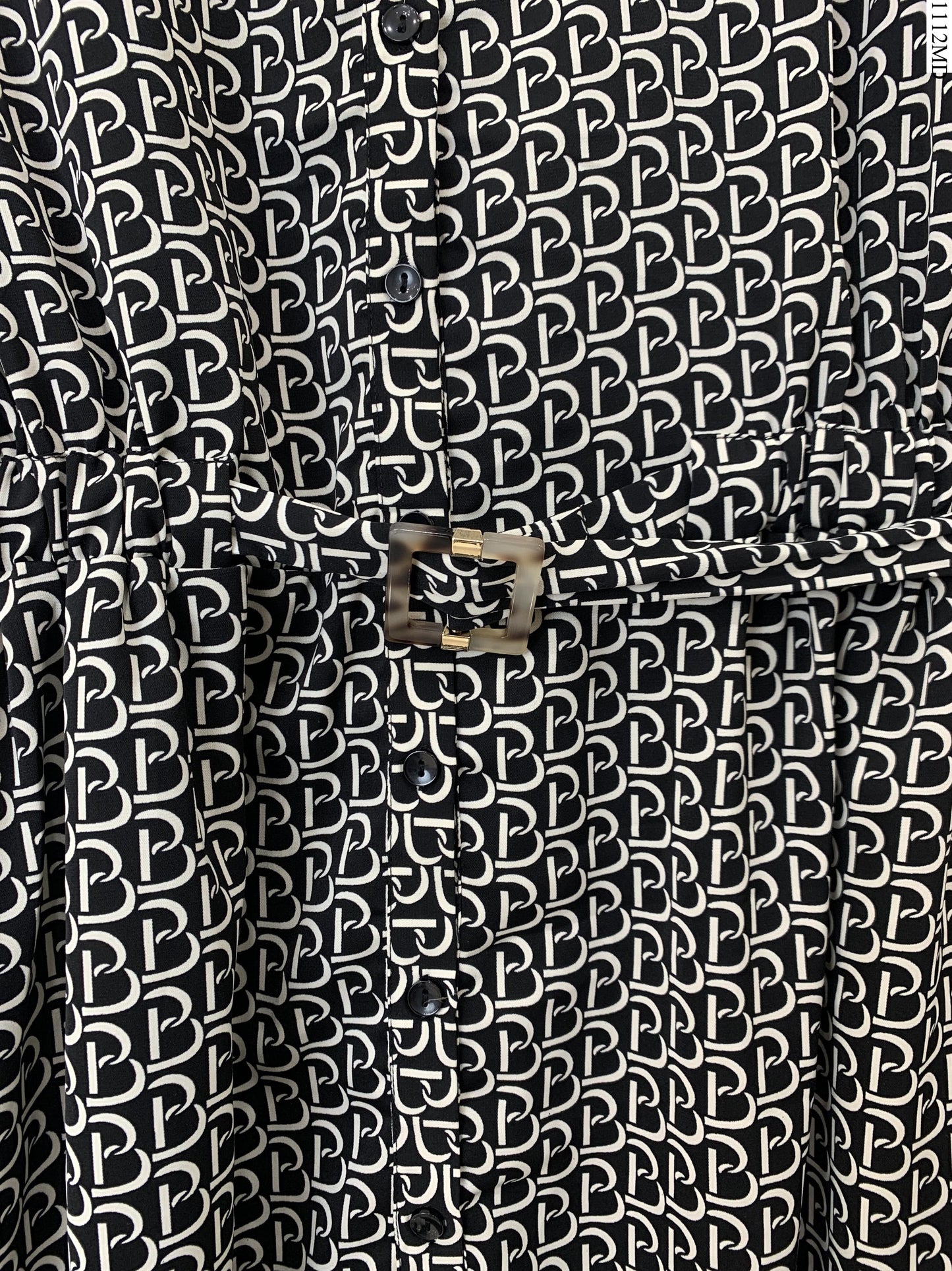 1348570