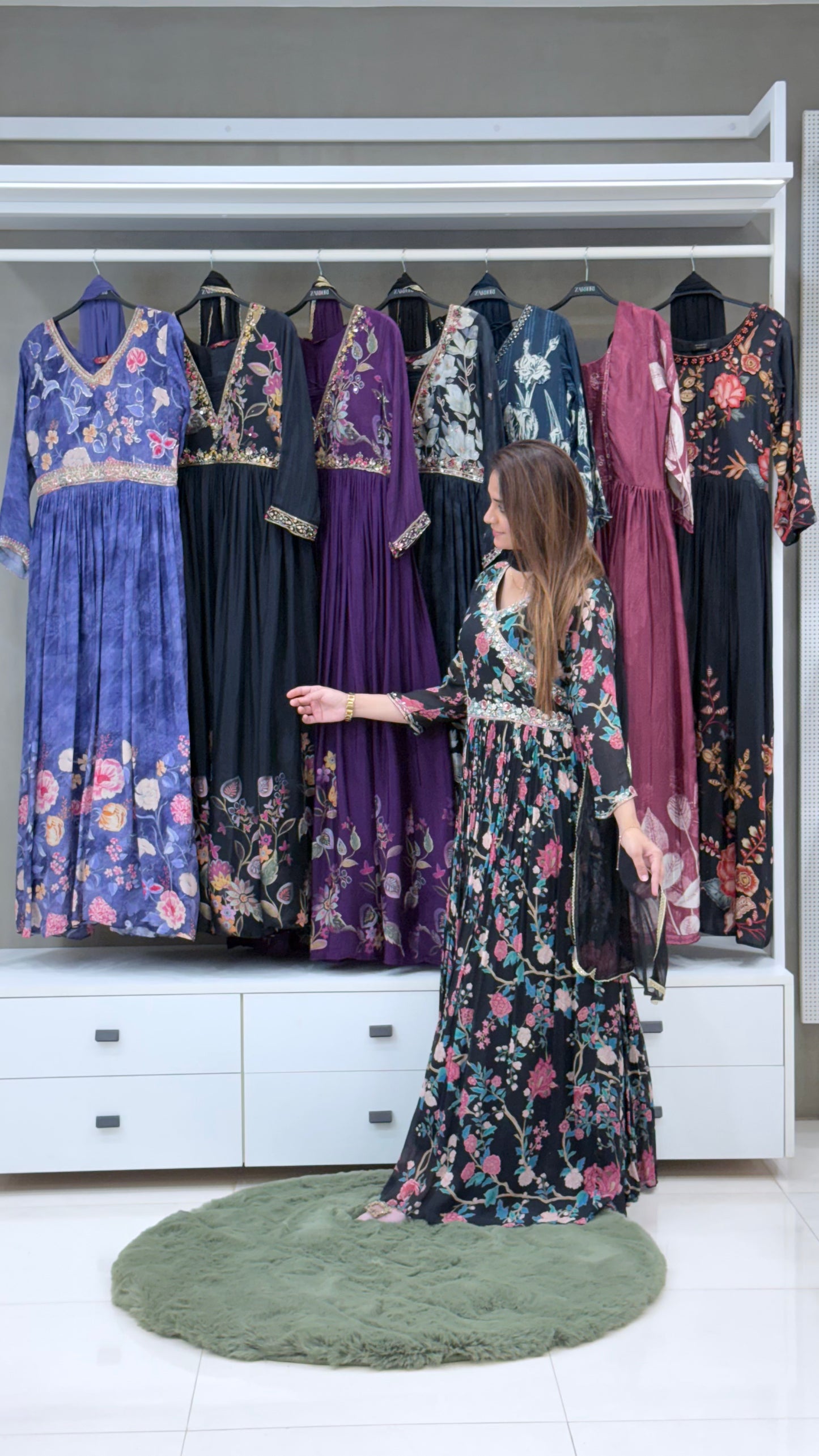 Gown - 7135 FW BK